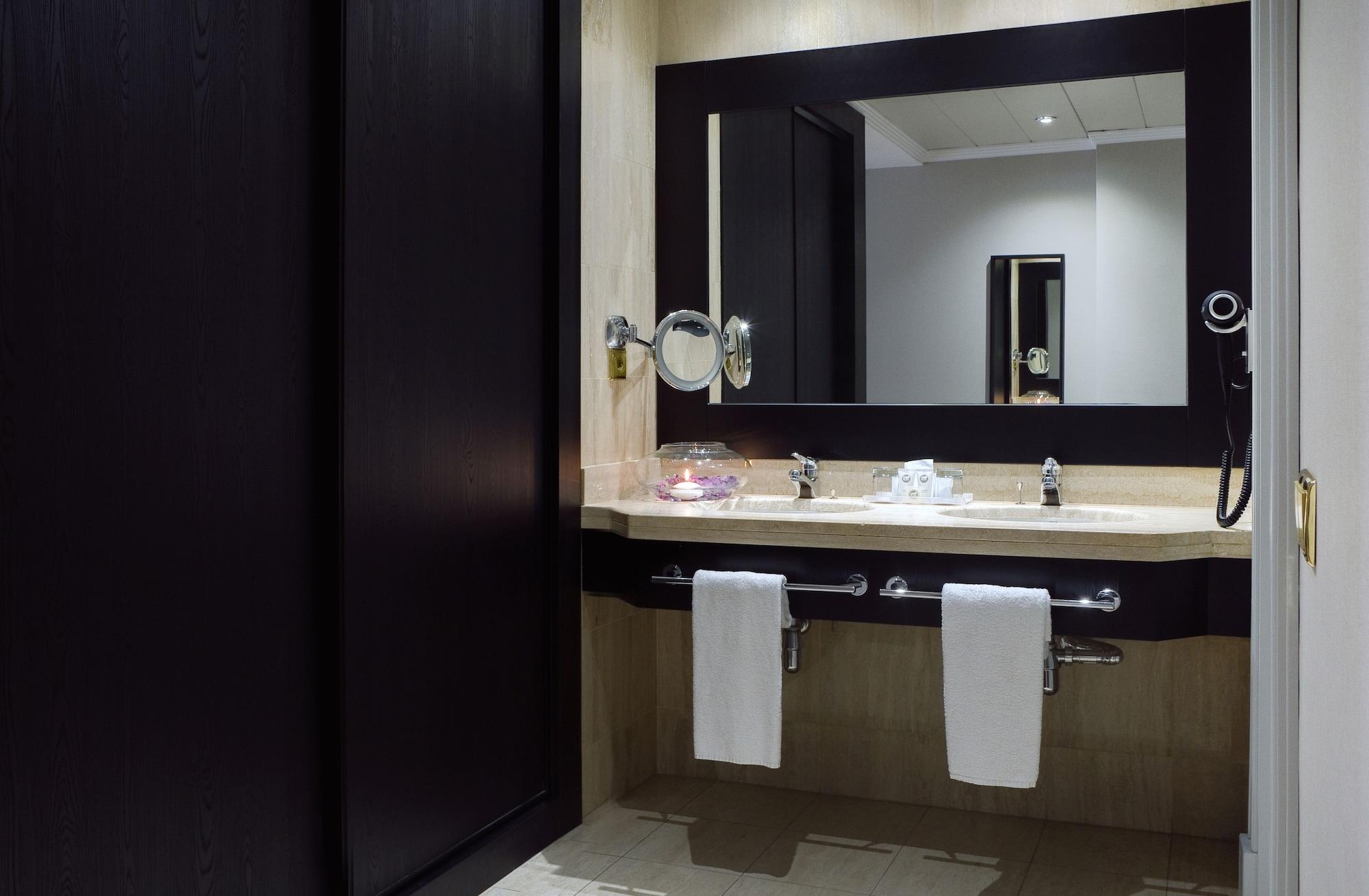 Oca Puerta Del Camino Hotel A Torre Branca Zewnętrze zdjęcie