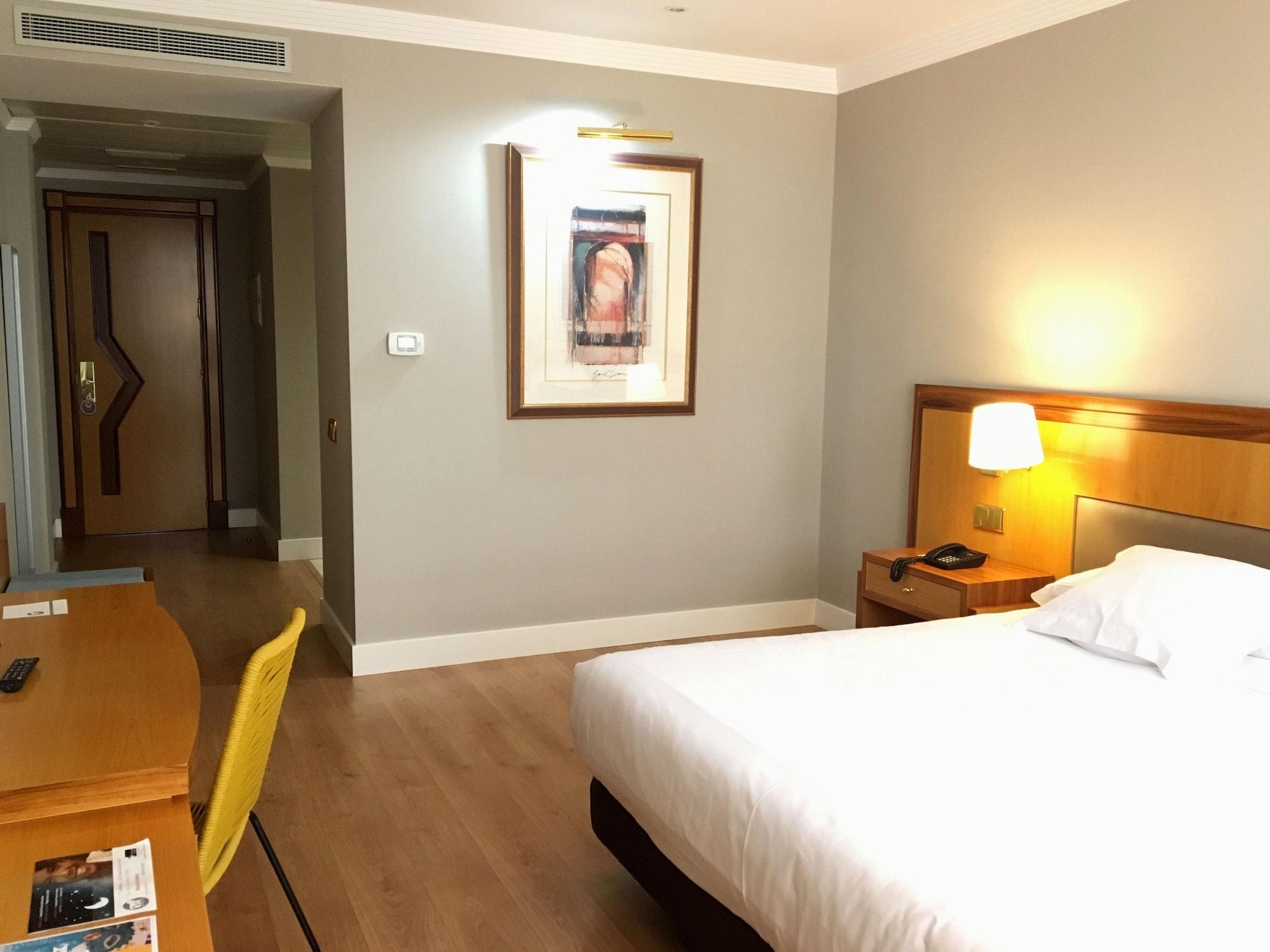 Oca Puerta Del Camino Hotel A Torre Branca Zewnętrze zdjęcie