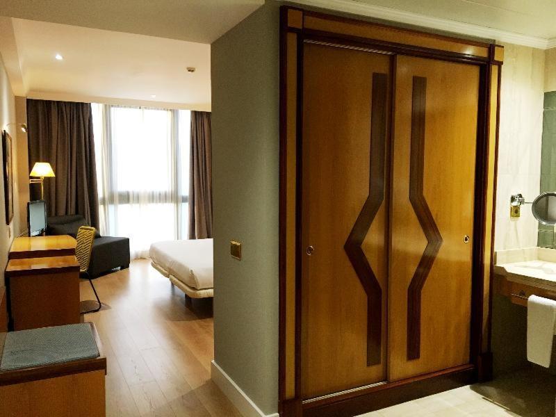 Oca Puerta Del Camino Hotel A Torre Branca Pokój zdjęcie